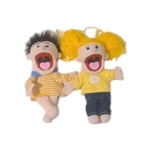 SILLY PUPPETS 14" Lot Of 2 Hand Puppets Nwt Bobby ( missing pants) & Katie